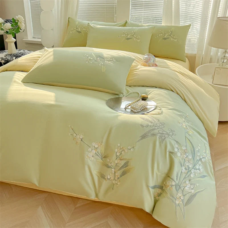 100% Cotton Floral Embroidery Luxury Bedding Set