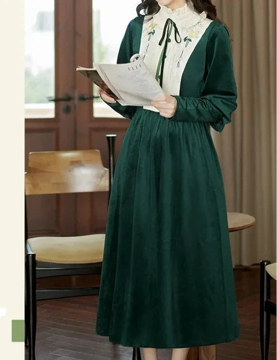 Imogen's Holiday Vintage-style Velvet Dress with Embroidery