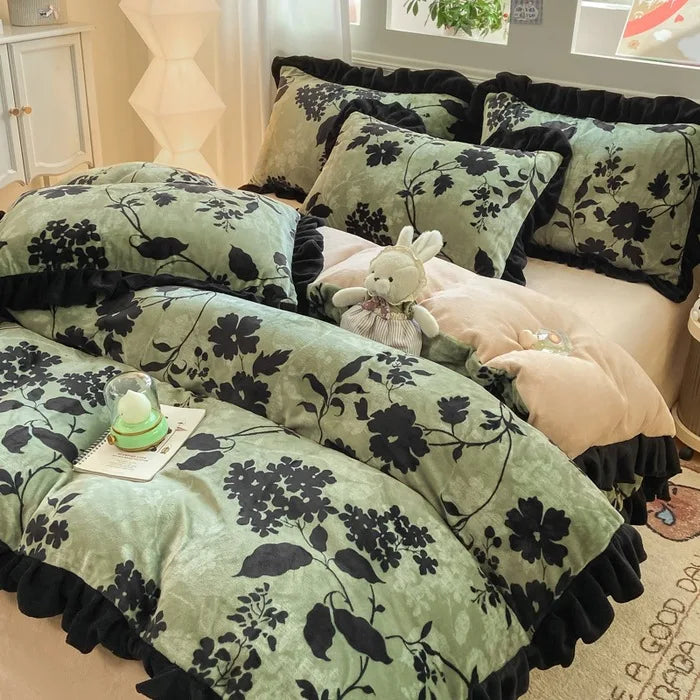 French Style Korean Lace Milk Velvet Bedding Set