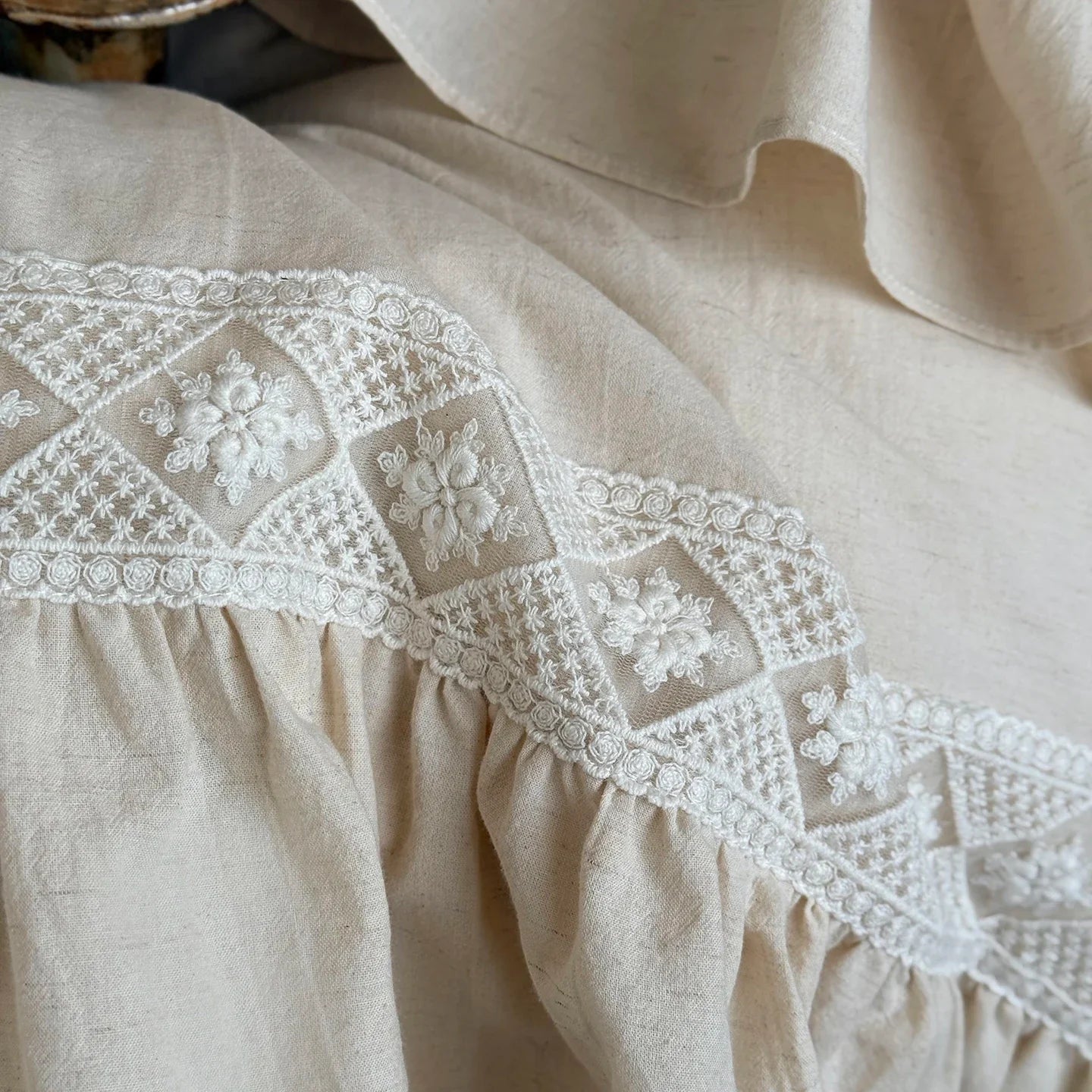 30% Linen And 70% Cotton Lace Ruffles Vintage French Bedding Set