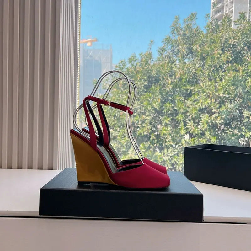 Stylish Peep-Toe High Wedge Heel
