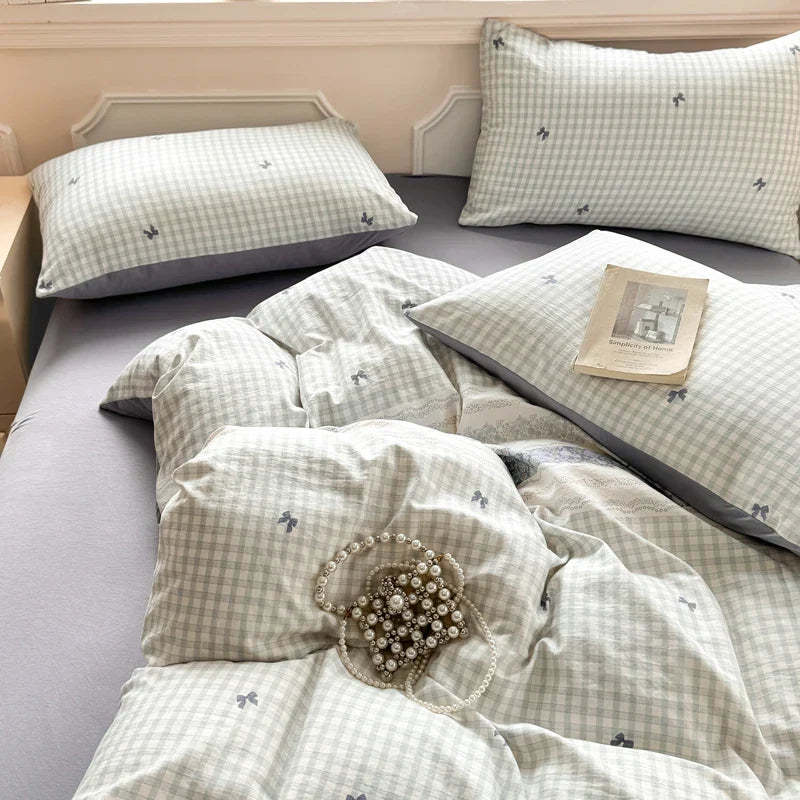 Bow Bedding Set