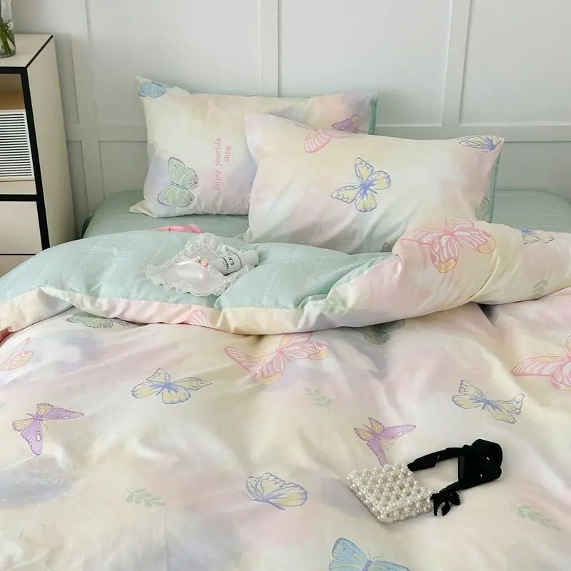Pink Floral Bedding Set