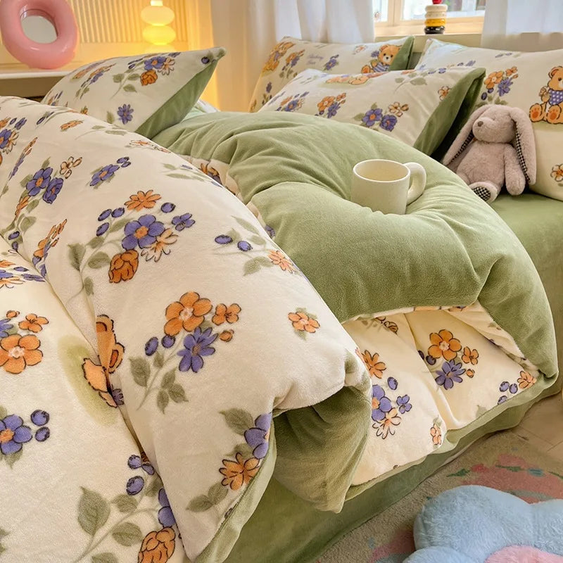 Cute Cartoon Winter Warm Quilt Cover Set Queen Bedding Set