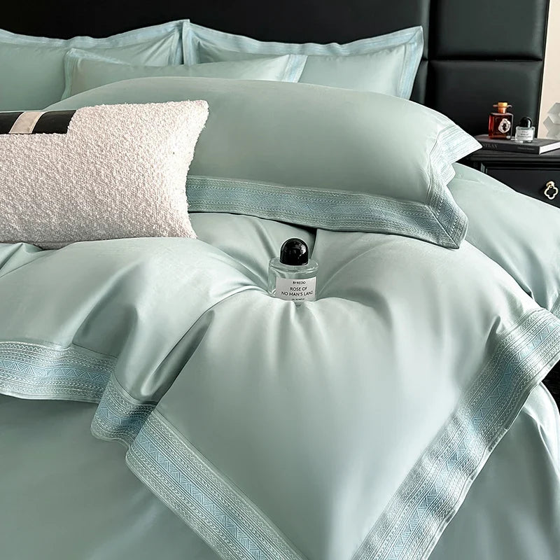 600TC Egyptian Cotton Embroidery Wide Edge Luxury Solid Color Bedding Set
