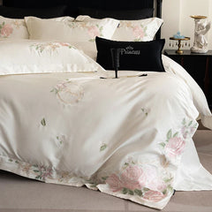 100% Cotton Chic Flowers Embroidery Luxury Bedding Set