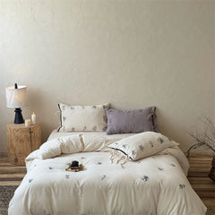 100% Cotton Wrinkled Yarn Flower Embroidery Bedding Set