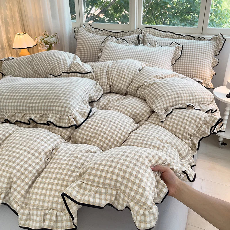 Heart Print Duvet Cover Set Princess Style Lace Ruffles Bedding Set