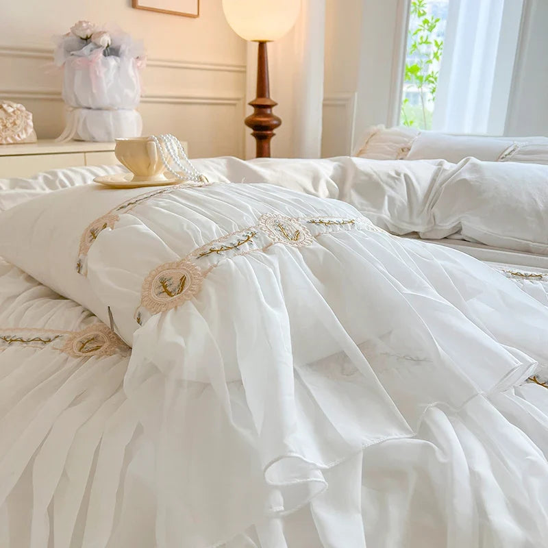 4/6Pcs Vintage French Pleated Pastoral Style Lace Ruffles Embroidery Bedding Set