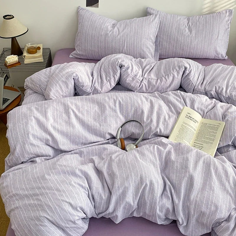Black Striped Bedding Set