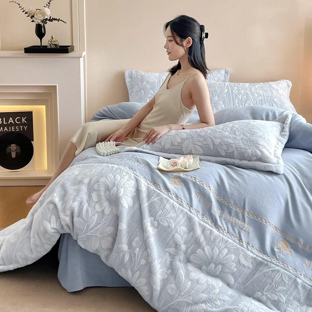 Winter Velvet Bedding Set