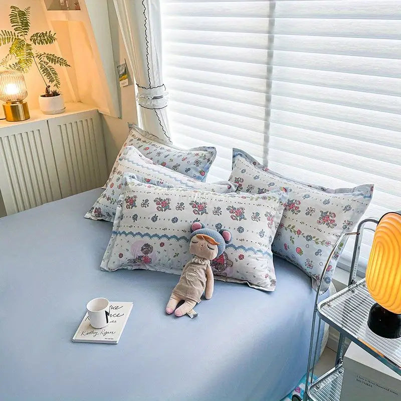 Kawaii Duvet Cover Set Cartoon Printed with Zipper Bed Sheet Pillowcases No Filler Twin Queen Size Adult Kids Bedding Linens