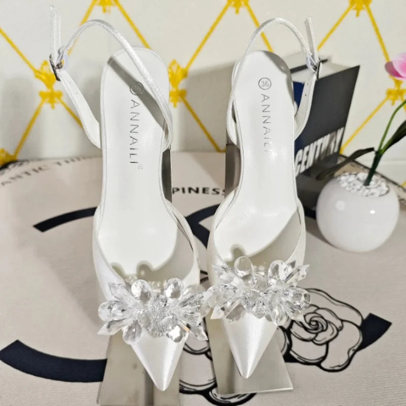 Style Pointy Low Heeled Wedding Shoes