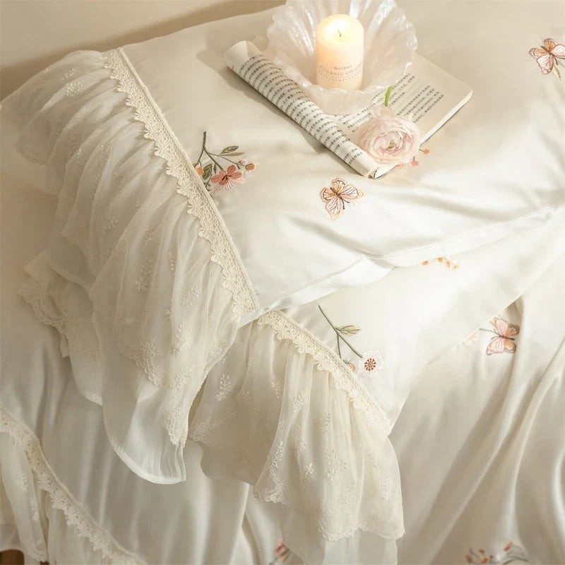 Flowers Embroidery Lace Ruffles Princess Wedding Bedding Set