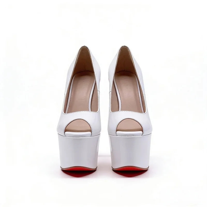 White patent leather peep toe Pumps