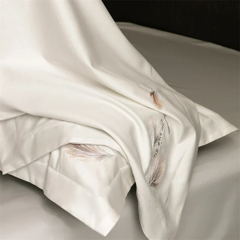 Luxury Feather Embroidery 100% Cotton Bedding Set