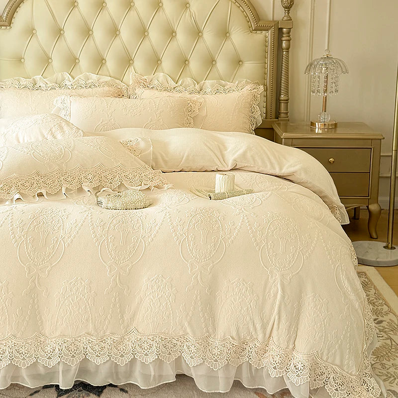 4Pcs Vintage French Romantic Lace Ruffles Carved Velvet Warm Winter Princess Bedding Set