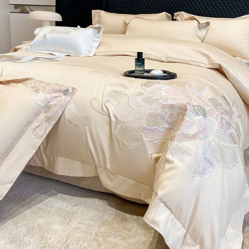 100% Egyptian Cotton Flowers Embroidery Luxury Bedding Set