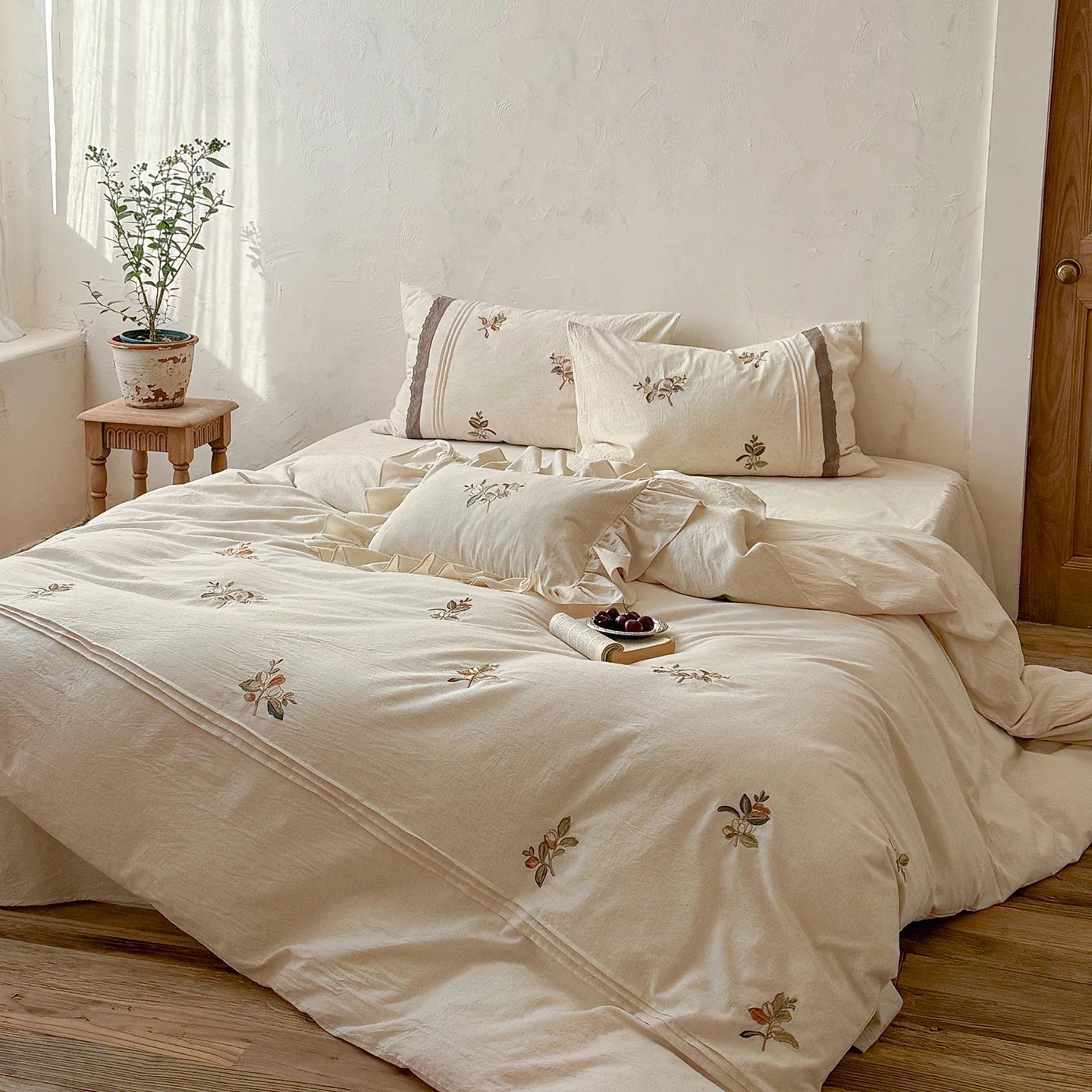 Natural Cotton Linen Flowers Embroidery Bedding Set