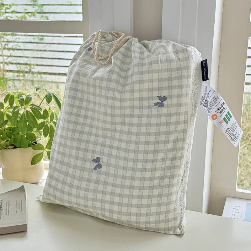 Bow Bedding Set
