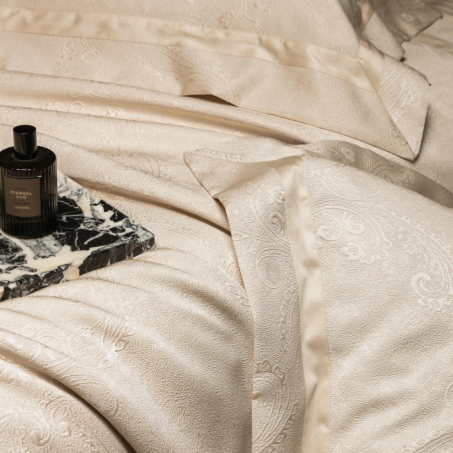 Thick Woven Embossed Jacquard Lyocell Cotton Bedding Set, Soft Silky Duvet Cover Set, Pillowcases, Bed Sheet/Fitted Sheet, 4Pcs