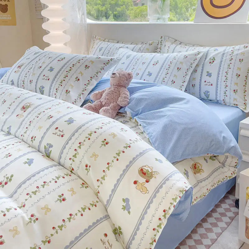 Fashion Floral Bedding Set