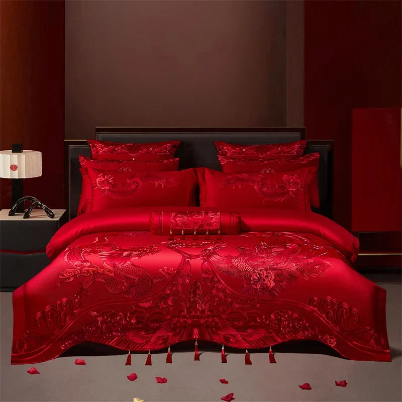 Luxury Chinese Style Wedding Dragon Phoenix Embroidery Red Bedding Set