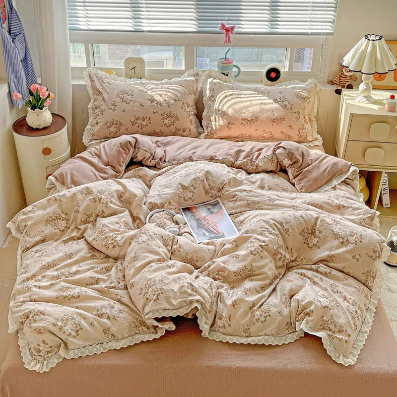 4pcs Floral Printed Duvet Cover Set Korean Lace Bedding Set