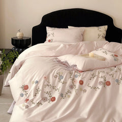Chic Flowers Towel Embroidery Bedding Set