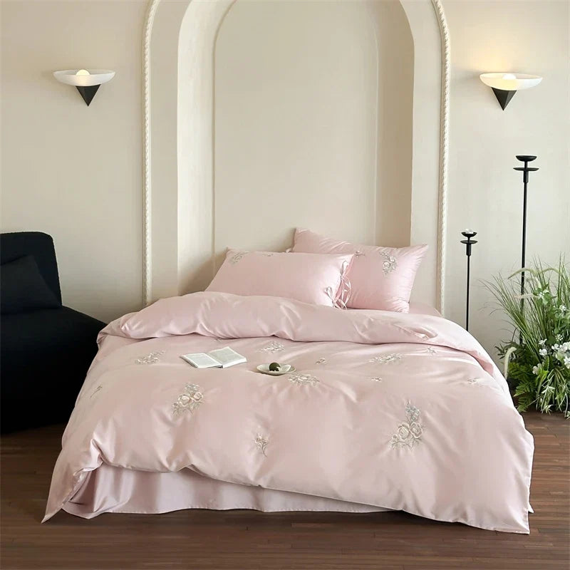 Premium 600TC Egyptian Cotton Flowers Embroidery Luxury Bedding Set