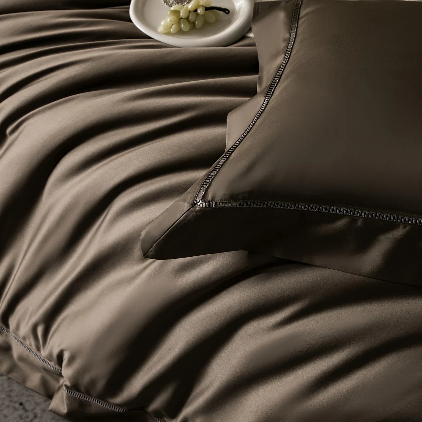 Luxury Solid Color Hotel Style Premium 1000TC Egyptian Cotton Bedding Set