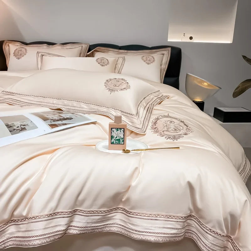 Luxury Embroidery Bedding Sets