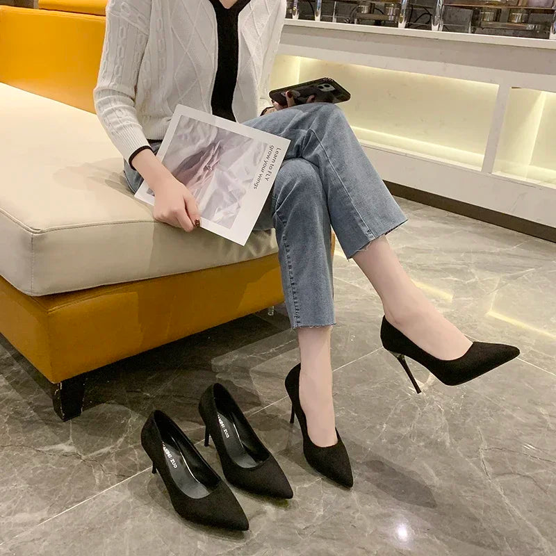 Kiana Pointed Toe Pumps