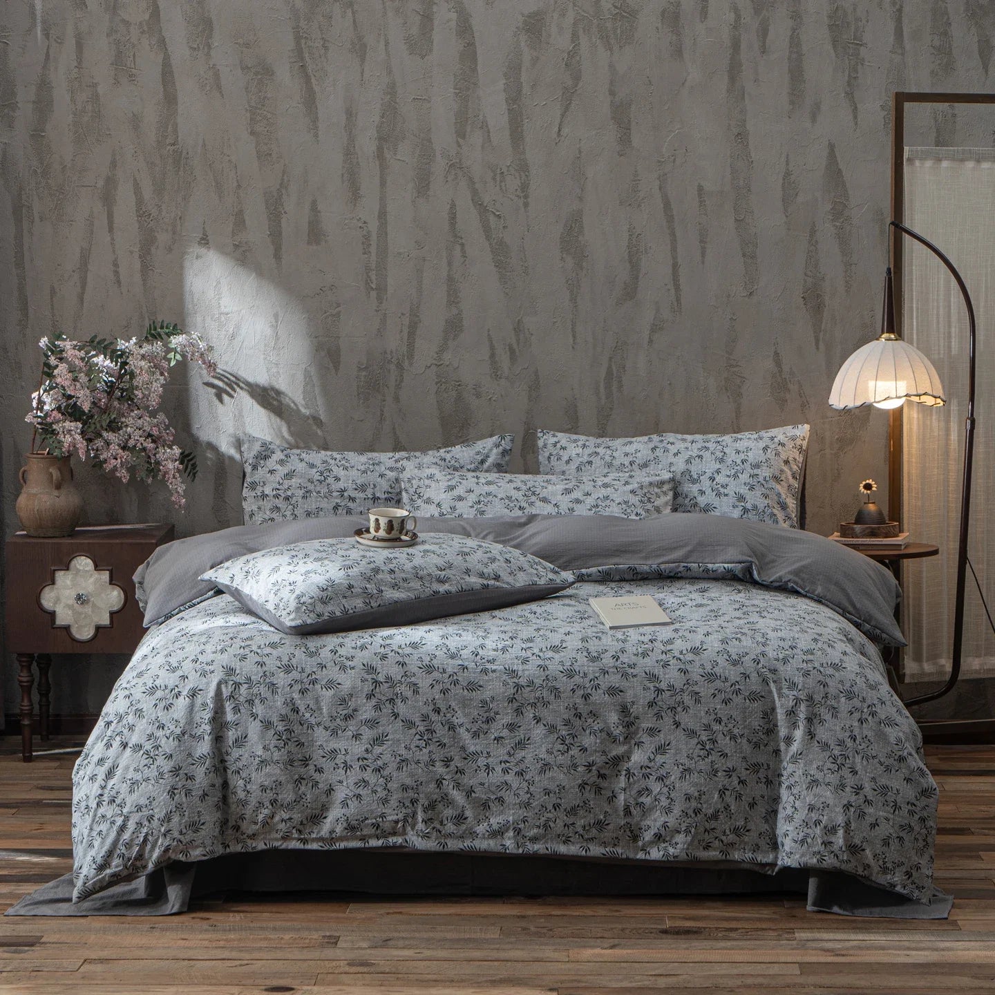 Vintage Style Bedding Set