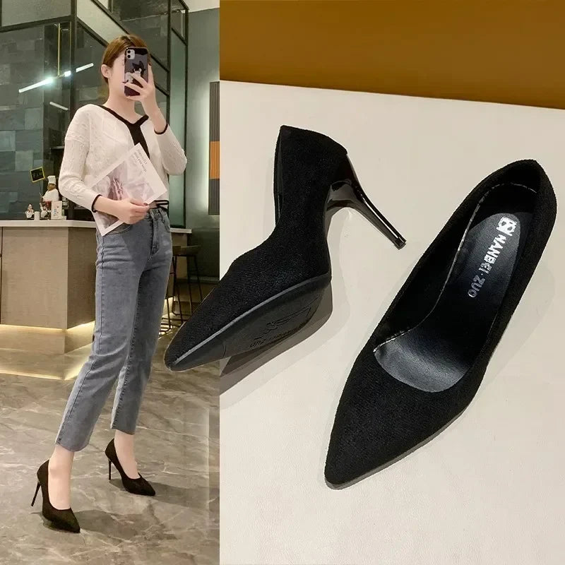 Kiana Pointed Toe Pumps