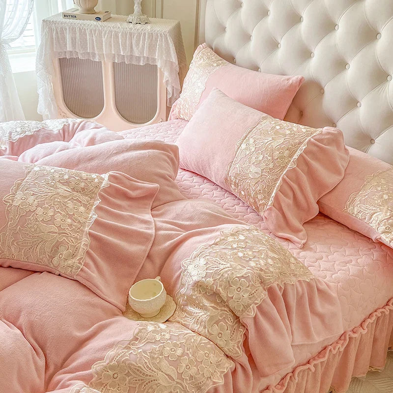 Lace Ruffles Princess Wedding Bedding Set