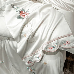 4/7Pcs Luxury Flowers Embroidery Lyocell Eucalyptus Fiber Silky Bedding Set