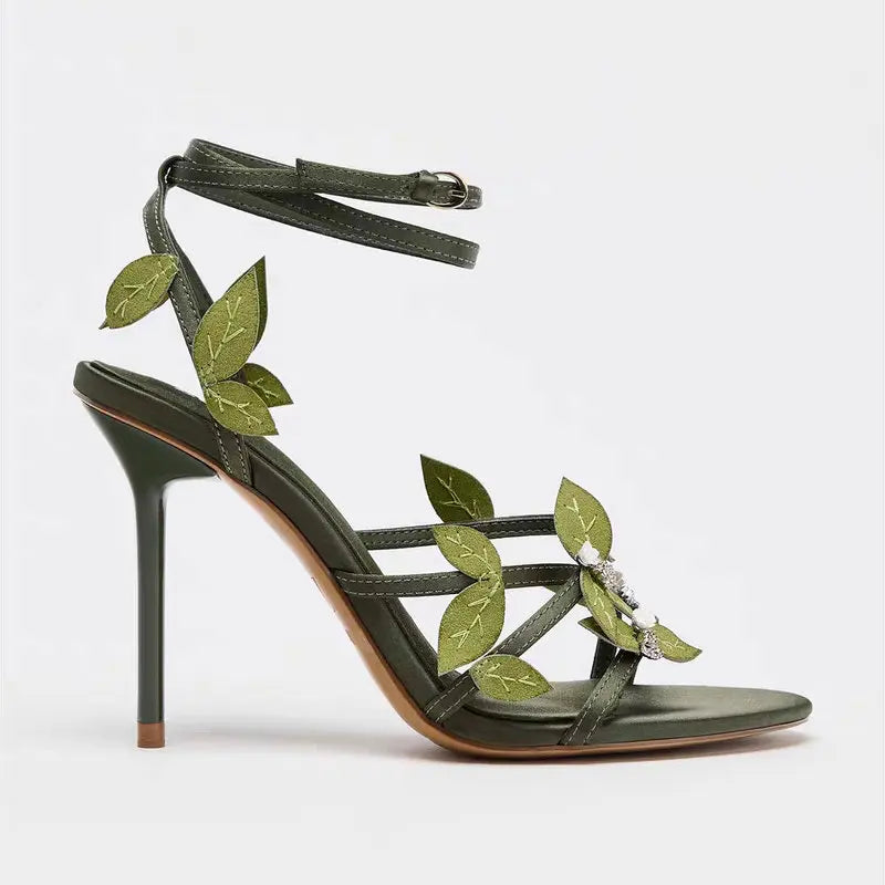 Leaf Design Round Head High Heel