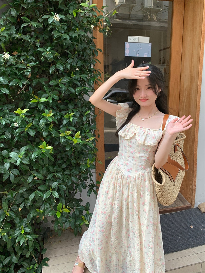Summer End Vintage Floral Cottagecore Dress