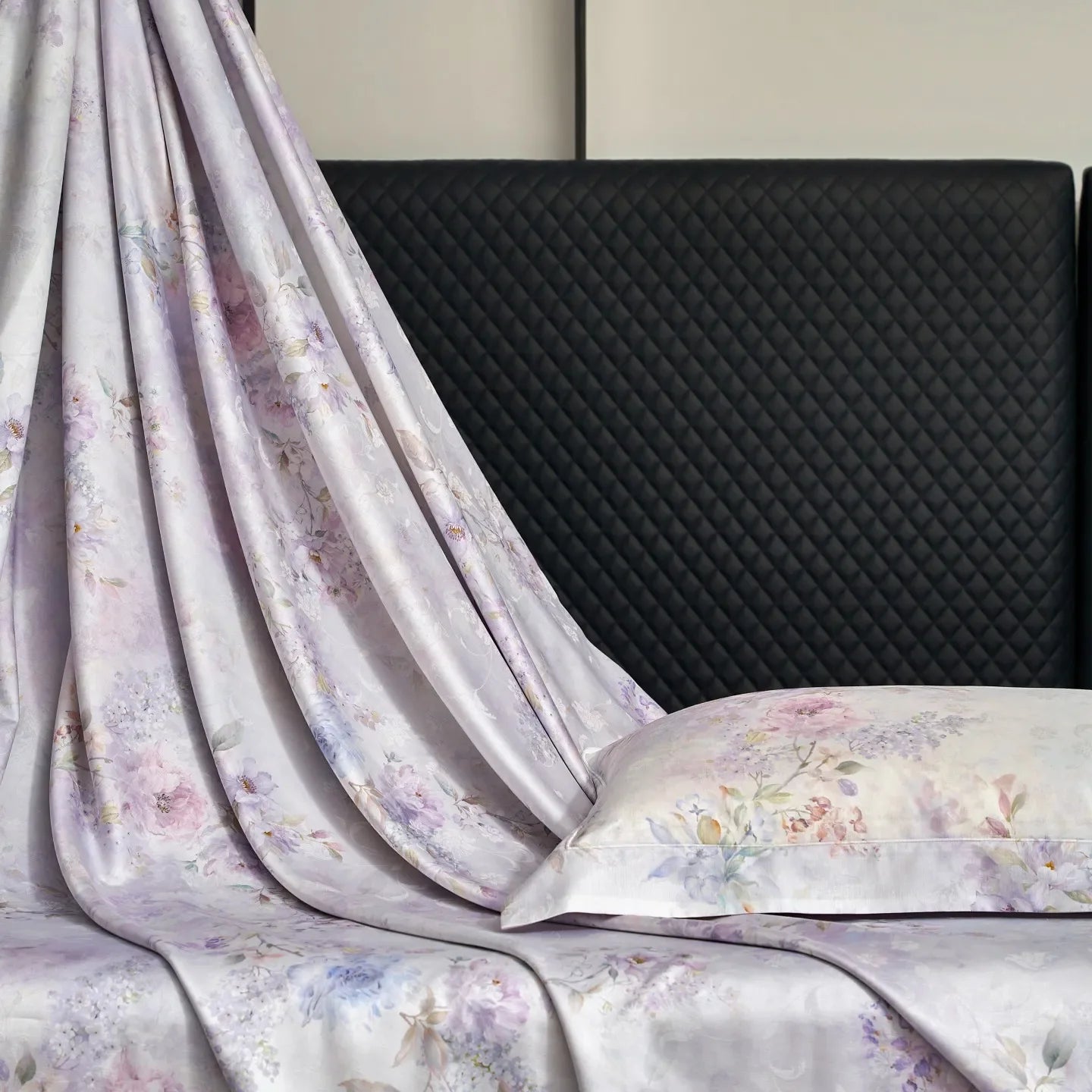 Flowers Pattern Luxury Bedding Set
