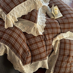 Vintage Plaid Flowers Lace Ruffles Bedding Set