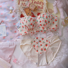 Vintage-Strawberry Cottagecore 2-Piece Lingerie Set