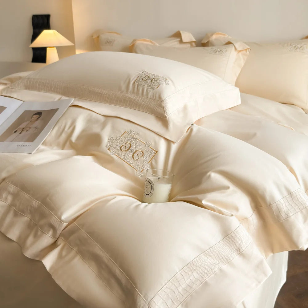 High Quality Long Staple Cotton Embroidery 4 Piece Bedding Set