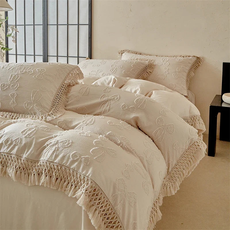 4Pcs Bow Large Tassel Style Bedding Set