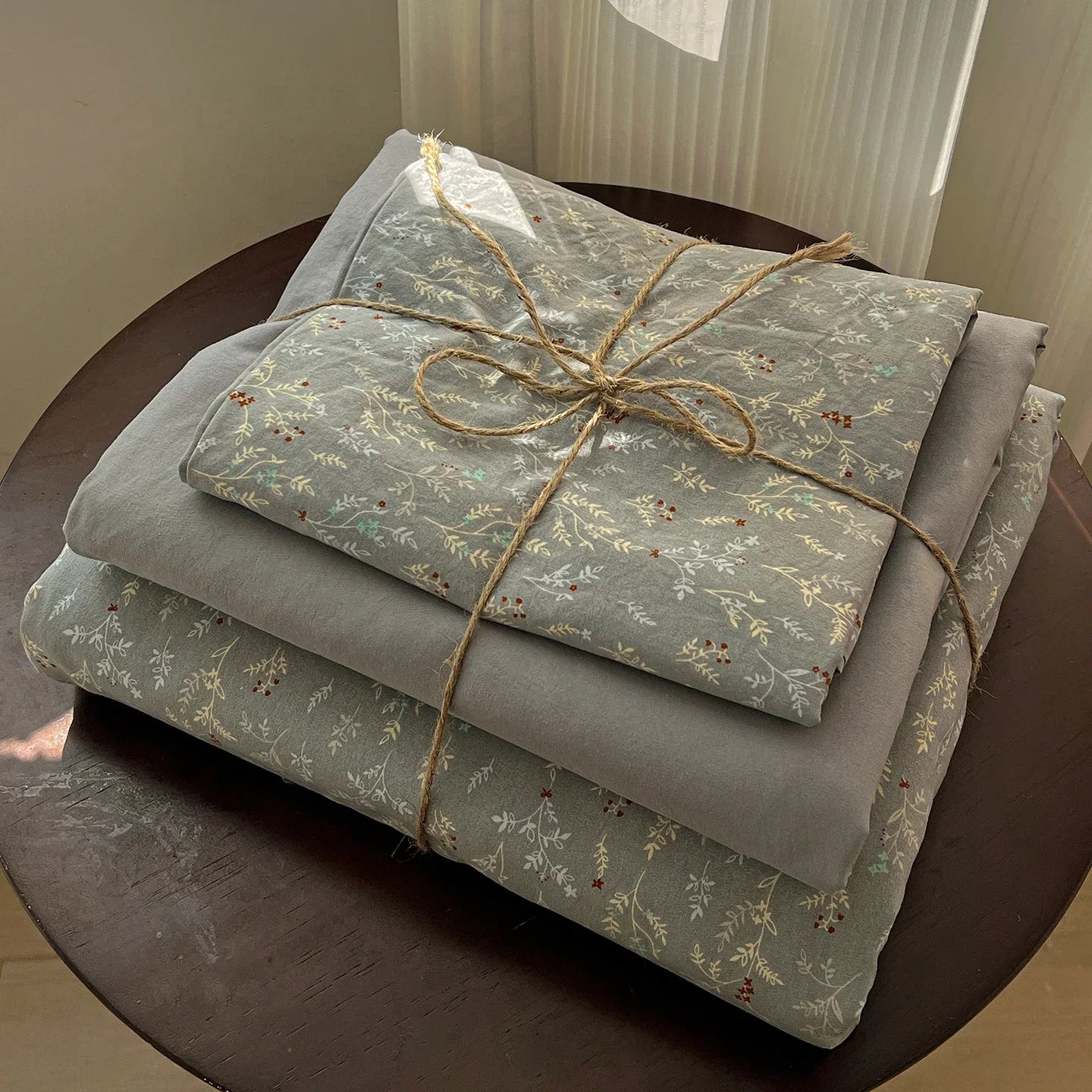 Gray Bedding Set