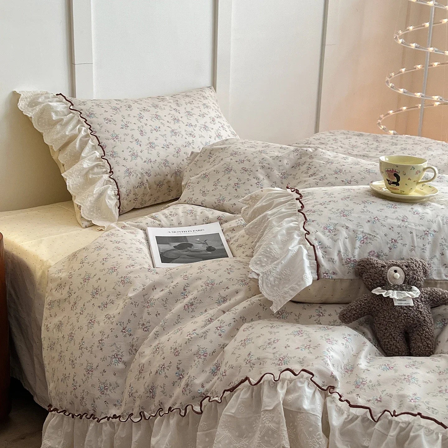 100% Cotton Korean Princess Style Lace Ruffles Flower Print Bedding Set