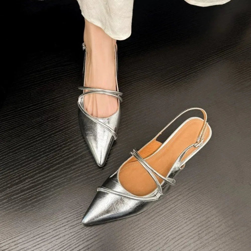 French Black Pointed Patent Leather Mid-Heel