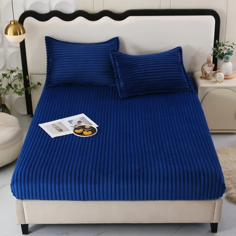 1Pc Faux Fur Velvet Fitted Sheet Soft Plush Bedcover Mattress Cover With All-around Elastic Rubber Band Bed Sheet Warm Bedsheets