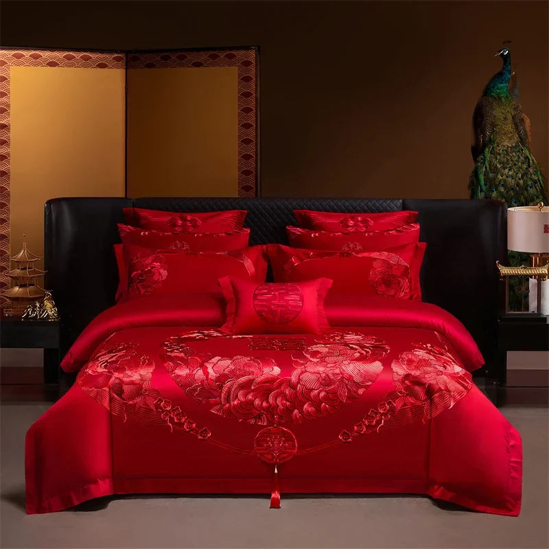 Luxury Chinese Style Wedding Dragon Phoenix Embroidery Red Bedding Set