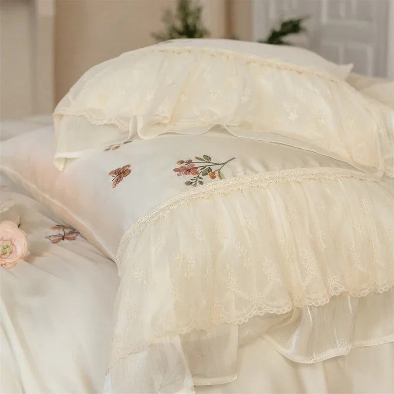 Flowers Embroidery Lace Ruffles Princess Wedding Bedding Set